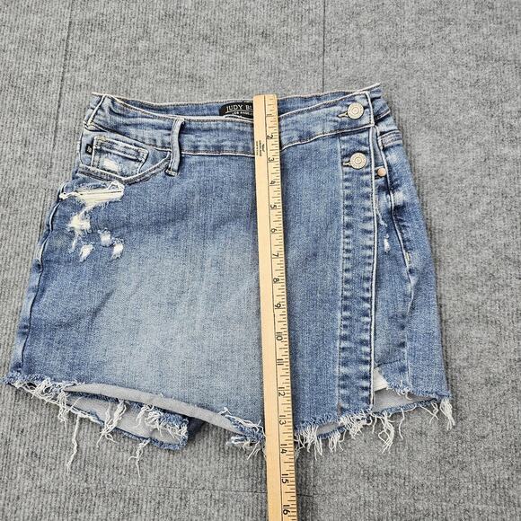 Judy Blue Skort Womens Small Blue Denim Asymmetrical Wrap Distressed Raw Hem - Picture 4 of 7